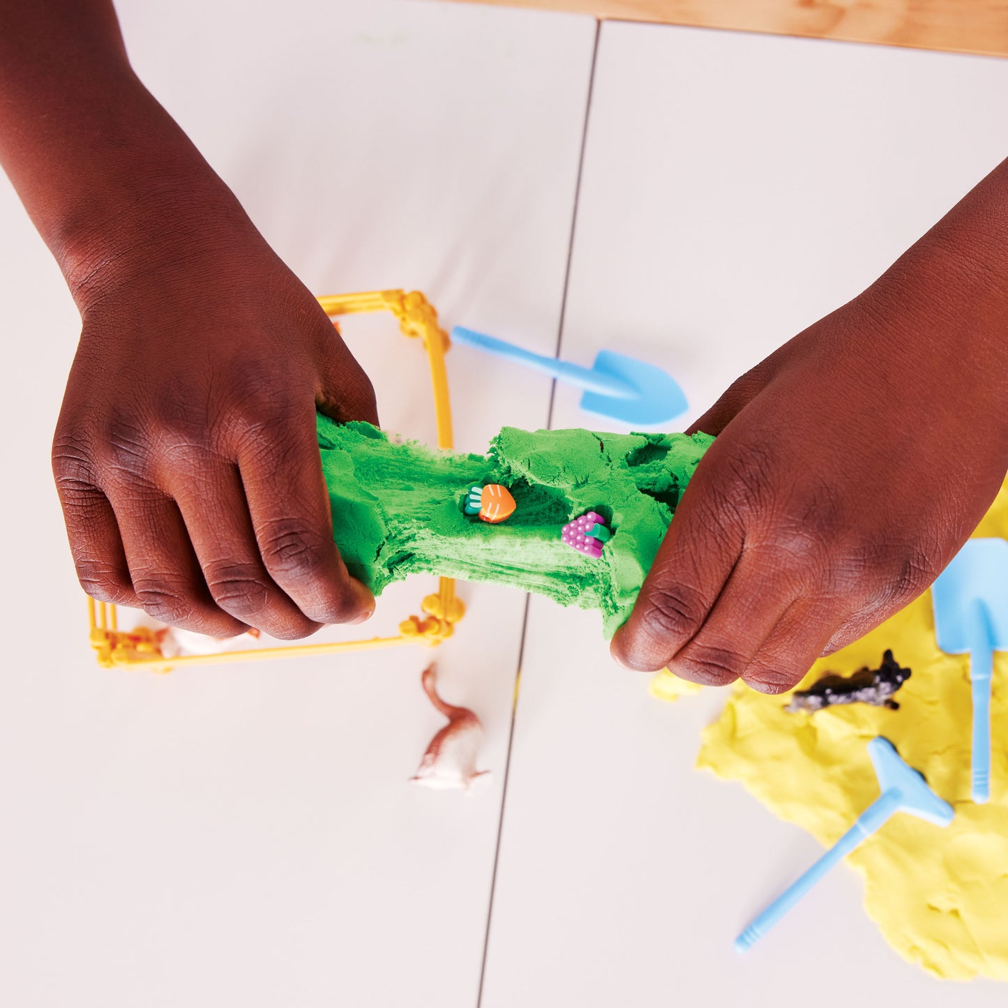 Creativity For Kids - Small World Sensory Pack - Farm
